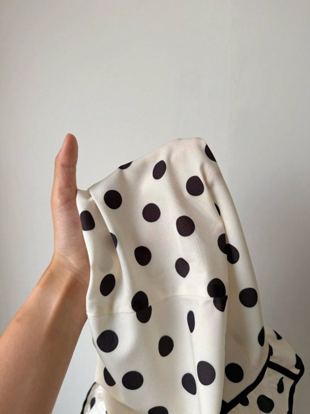 Apricot Casual Women's Elegant French Polka Dot Peplum V-Neck Short Sleeve Top - Picture 9 of 9
